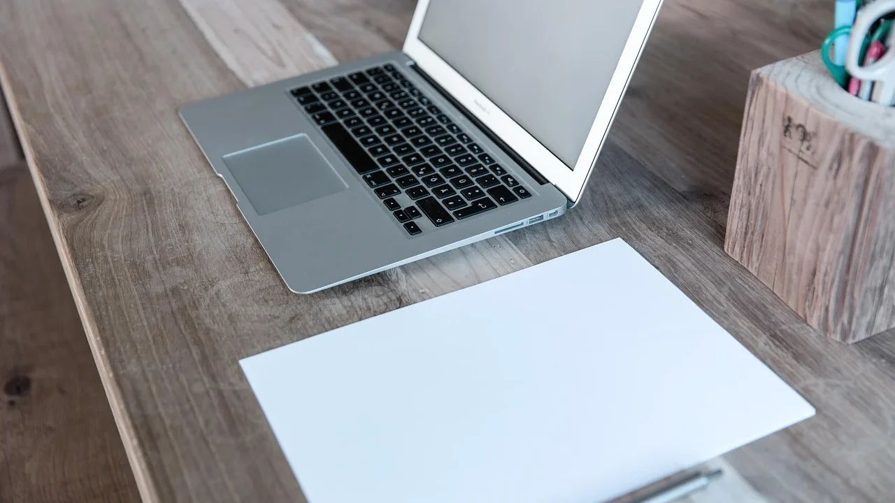 Apple Ecosystem Macbook Iphone
