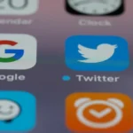 10 Cara Mengatasi iPhone Lemot Paling Ampuh 2026