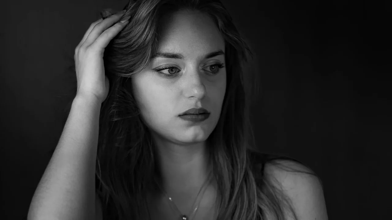 Black And White Photography Portrait Photo