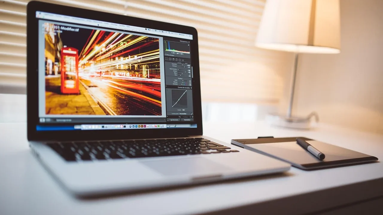 IPhone Gallery Photo Editing Digital Storage