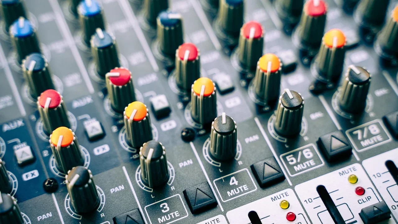Microchip Sound Waves