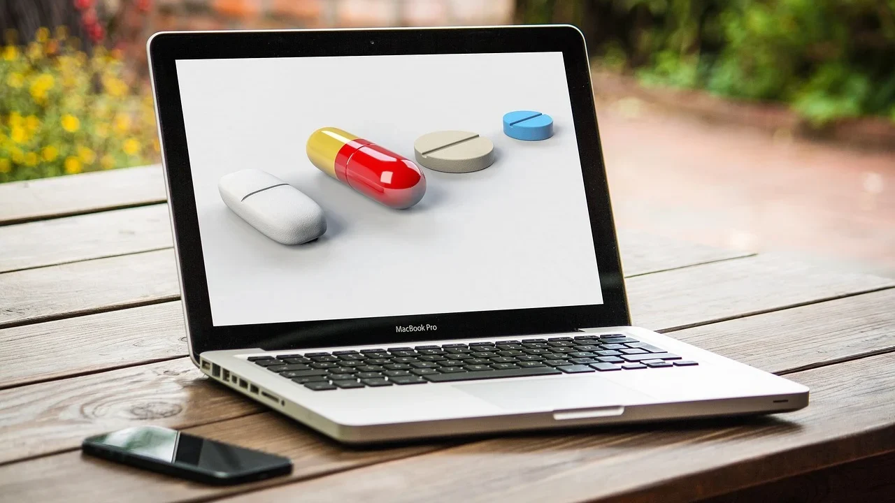Online Shopping Laptop