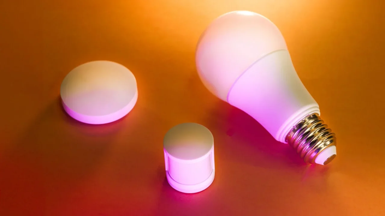 Smart Bulb Router
