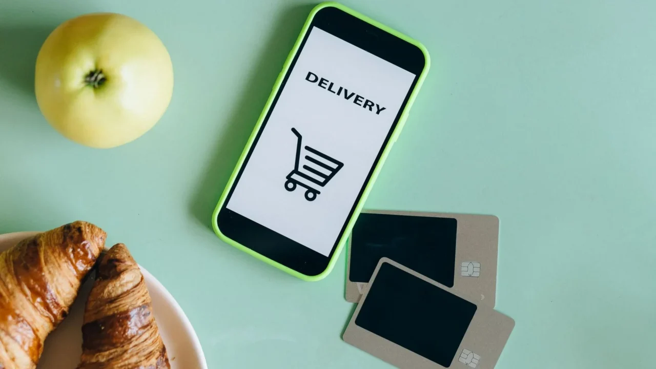 Smartphone Online Shopping