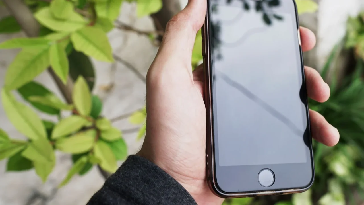 Smartphone Screen Glass Protection