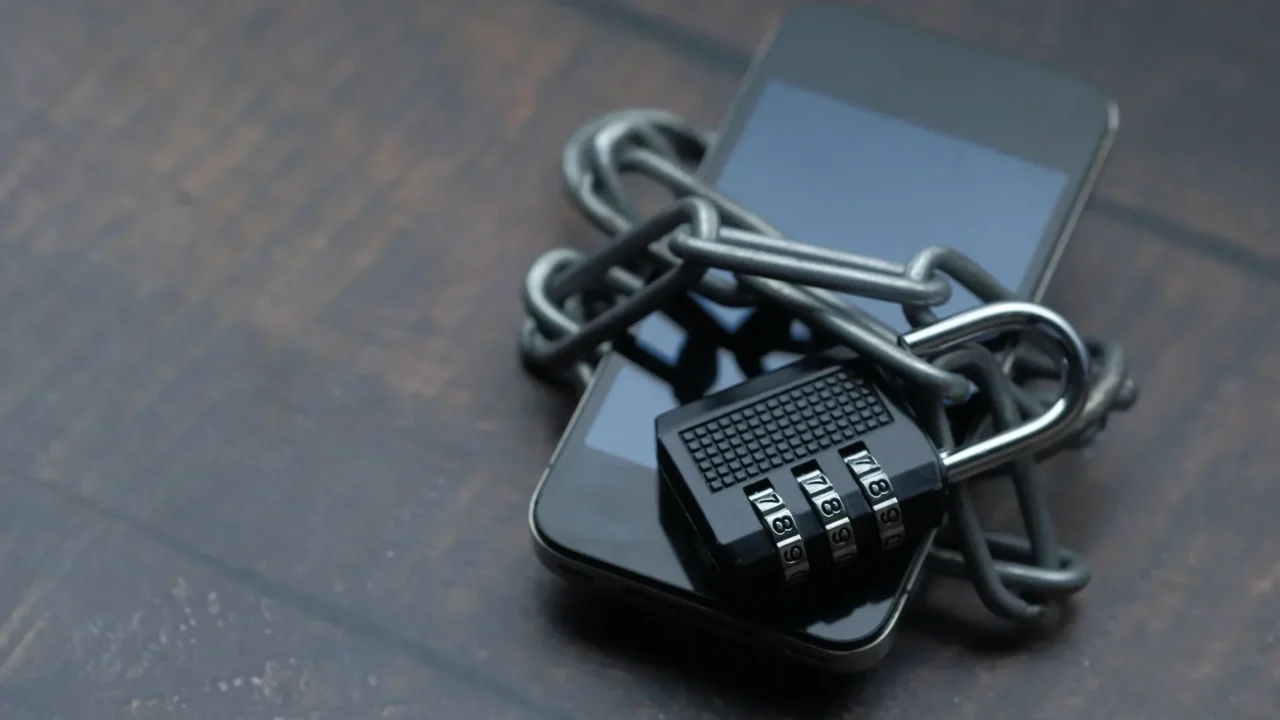 Smartphone Security Lock